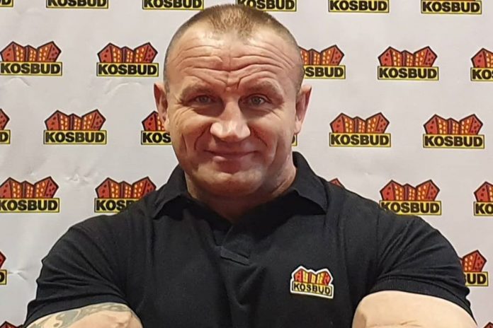 Mariusz Pudzianowski w czasie kwarantanny. Co robi słynny strongman? Foto: Instagram/pudzianofficial