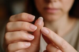 jak-raz-na-zawsze-zapobiec-amaniu-sie-paznokci-3